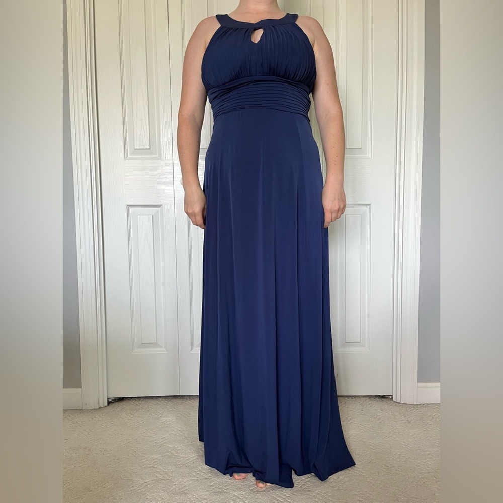 Sangria Navy Blue Gown - size 6